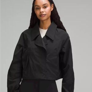 Lululemon cropped trench - size M